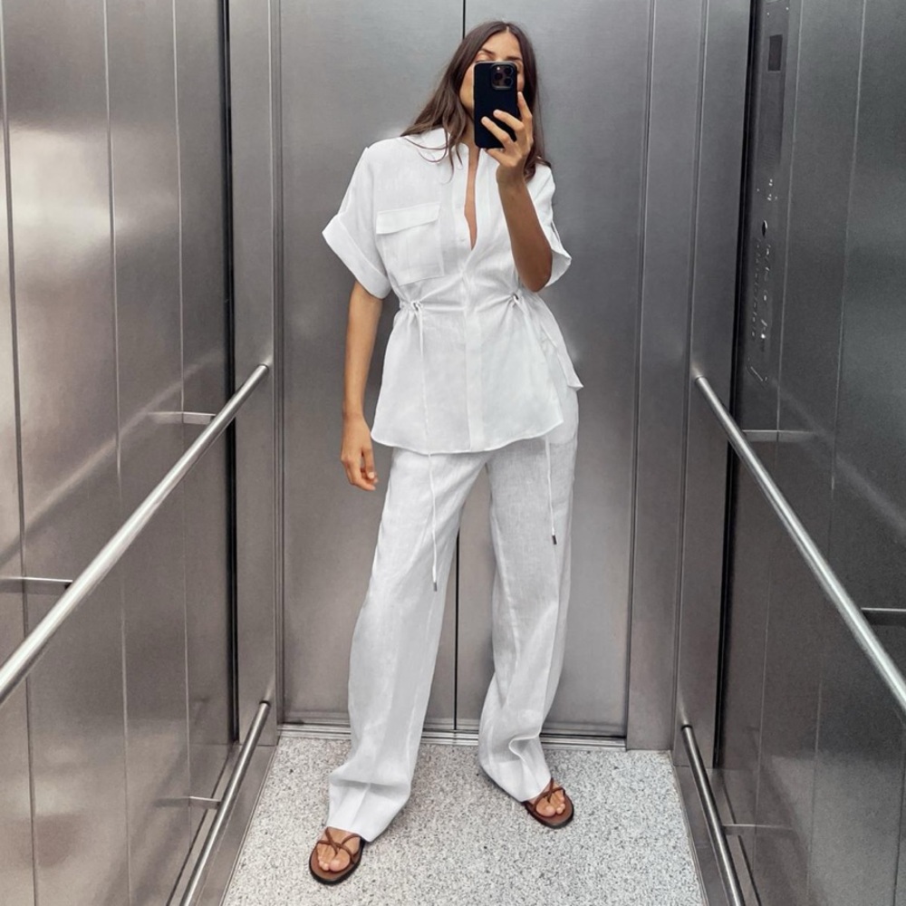 White Women's blouse and pant linen set